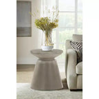 Table d'appoint-tabouret en béton gris à accent d'extrémité